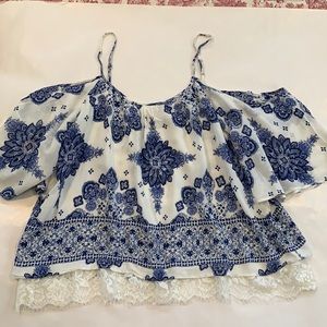 Blue&White Cold Shoulder Floral Top